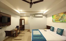 Hotel Mango Leaves Hyderabad