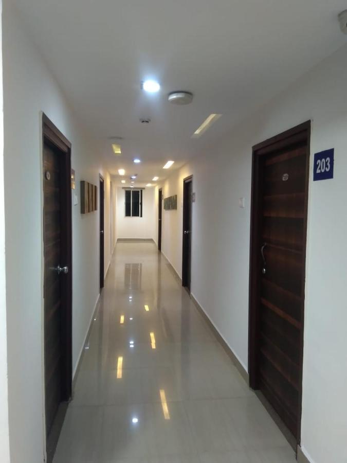 Hotel Mango Leaves Hyderabad Exterior photo